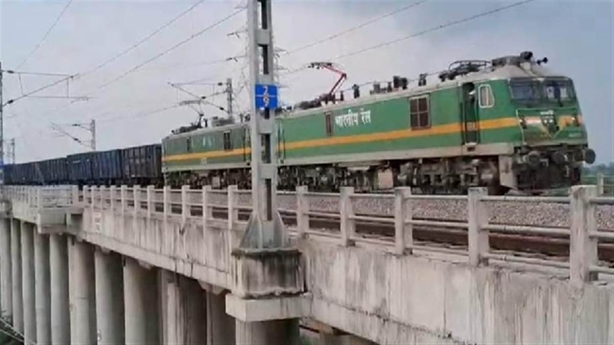 rudrastra indias longest freight train runs on freight corridor