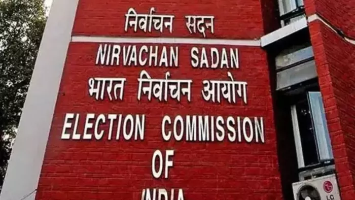 आयोग ने मुख्य सचिव को 72 घंटे के भीतर आवश्यक कदम उठाकर मामले की रिपोर्ट सौंपने को कहा है।