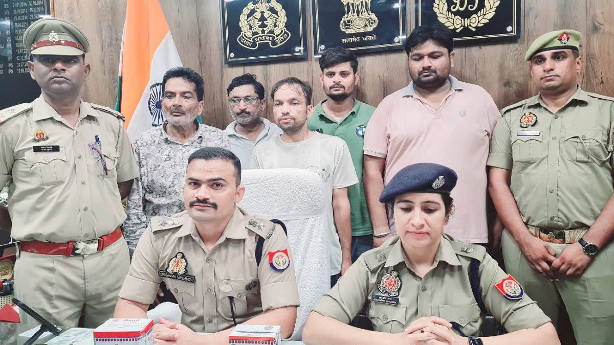 fake desi ghee prepared by mixing refined dalda and perfume being supplied in these districts including delhi ncr