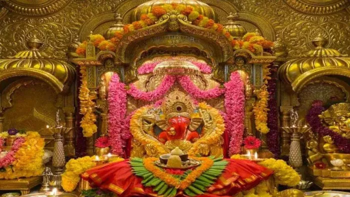 मुंबई अंगारकी चतुर्थी पर श्री सिद्धिविनायक मंदिर में विशेष दर्शन व्यवस्था। (फाइल फोटो)
