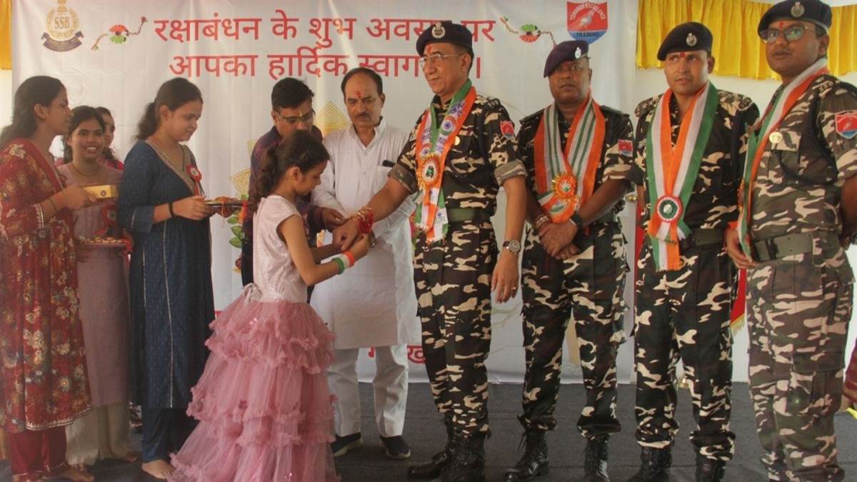 raksha bandhan celebrated with ssb jawans in gorakhpur