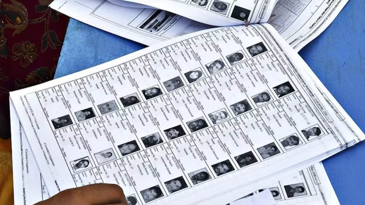 https://www.jagranimages.com/images/newimg/08082025/08_08_2025-voter_list_bihar_24007477.jpg