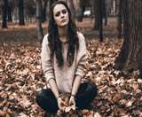 Vastu Tips For Mental Health: डिप्रेशन से निकलना है बाहर, तो एक बार ट्राई करें ये वास्तु टिप्स