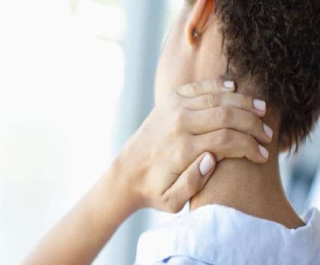 Neck Pain Exercises If you are worried about neck sprain then do these exercises for treat neck