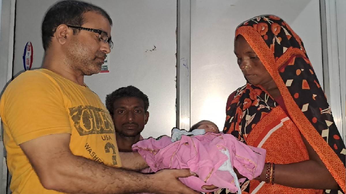 Shahjahanpur News डाक्‍टर ने मुस्लिम दंपती को बेच दी हिंदू महिला की