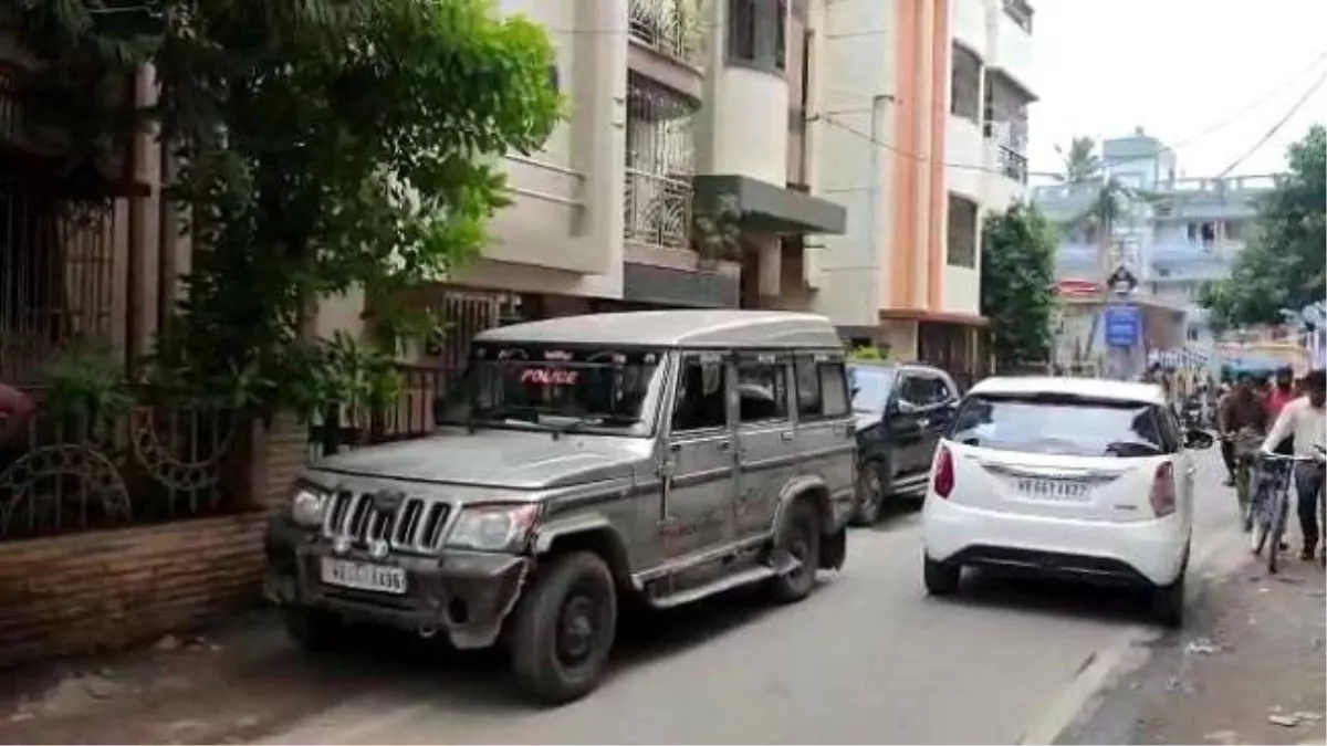 मालदा के लग्‍जरियस होटव व बार के मालिक को धोखाधड़ी के आरोप में कोलकाता पुलिस ने हिरासत में लिया