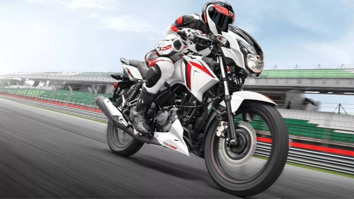 TVS Apache के दो शानदार मॉडल्स भारत में हुए लॉन्च, ब्लूटूथ सिस्टम से लैस इन बाइक्स की जानें कीमत