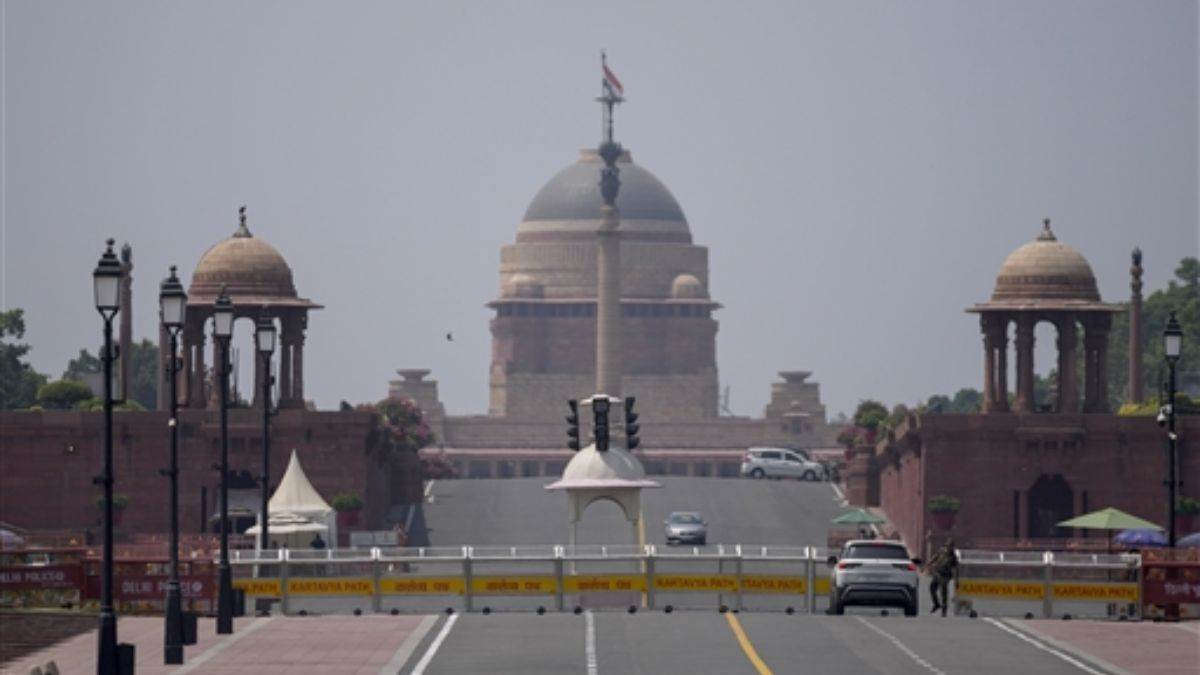 https://www.jagranimages.com/images/newimg/08092023/08_09_2023-g20_summit_rajpath_23525087.jpg