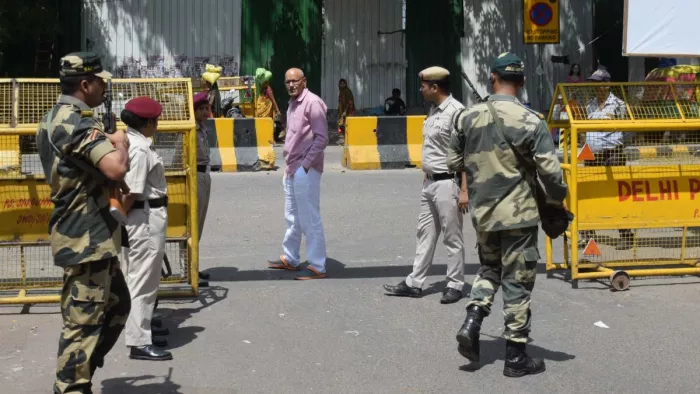 विदेशी मेहमानों को विस्फोट से बचाएगा सेना का व्हील बैरो रोबोट