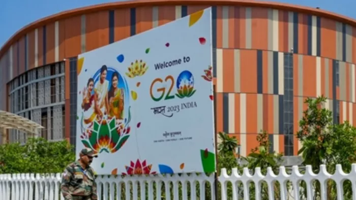 नई दिल्ली में जी20 शिखर सम्मेलन से पहले प्रगति मैदान के बाहर की तस्वीर। फोटोः पीटीआई।