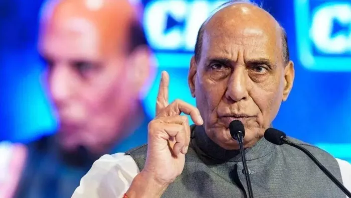 रक्षा मंत्री राजनाथ सिंह बोले- कश्मीर की खुशहाली से POK के लोग प्रेरित।