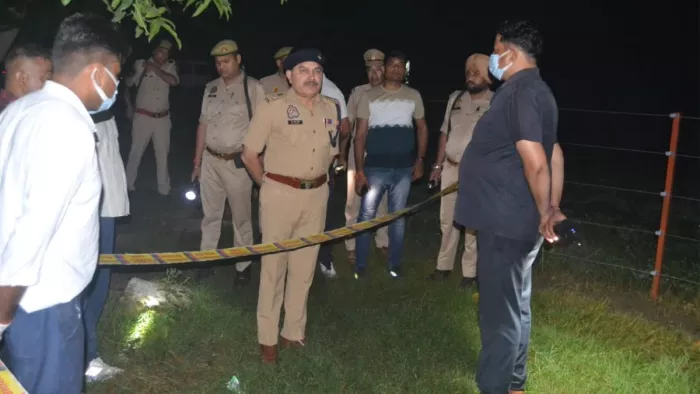 Shamli News: मुठभेड़ के बाद मोके पर पहुंचे एसपी रामसेवक।