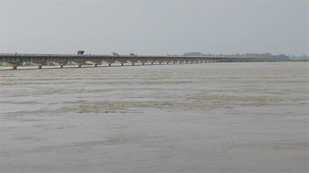https://www.jagranimages.com/images/newimg/08092025/08_09_2025-07kas_20_07092025_520.jpg