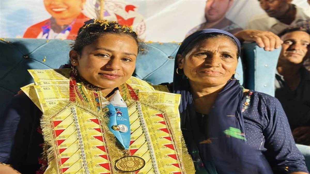 https://www.jagranimages.com/images/newimg/08092025/08_09_2025-08ktl_1_08092025_375.jpg