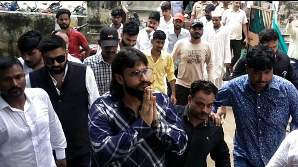 https://www.jagranimages.com/images/newimg/08092025/08_09_2025-abbas_ansari__24040105.jpg