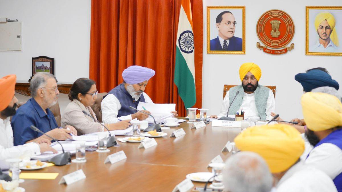 https://www.jagranimages.com/images/newimg/08092025/08_09_2025-bhagwant_mann_30_24039331.jpg