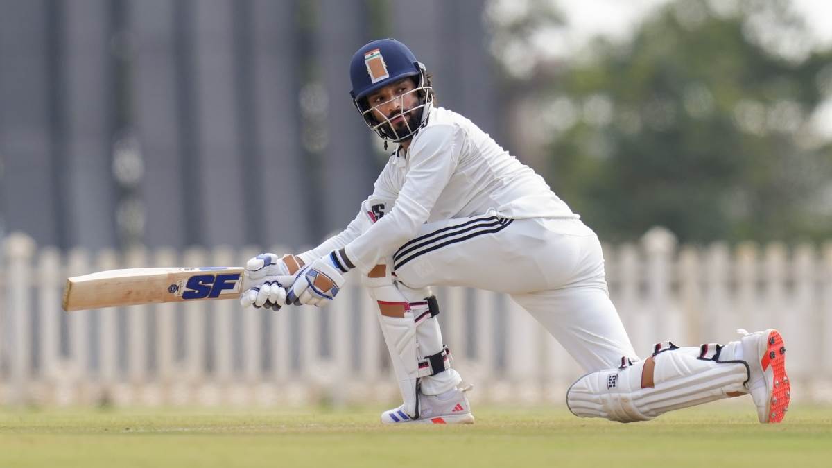 https://www.jagranimages.com/images/newimg/08092025/08_09_2025-duleep_trophy_final_2025_24040217.jpg