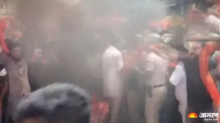 कर्नाटक गणेश विसर्जन में सांप्रदायिक झड़प। (फोटो- स्क्रीनग्रैब)