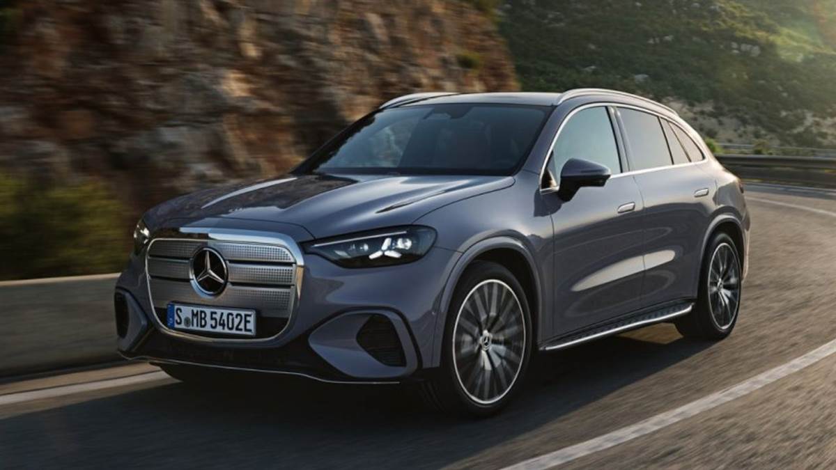 https://www.jagranimages.com/images/newimg/08092025/08_09_2025-mercedes_glc_020265_24039558.jpg