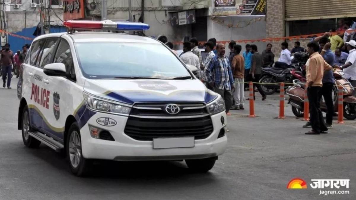 https://www.jagranimages.com/images/newimg/08092025/08_09_2025-police_2_24040493.jpg