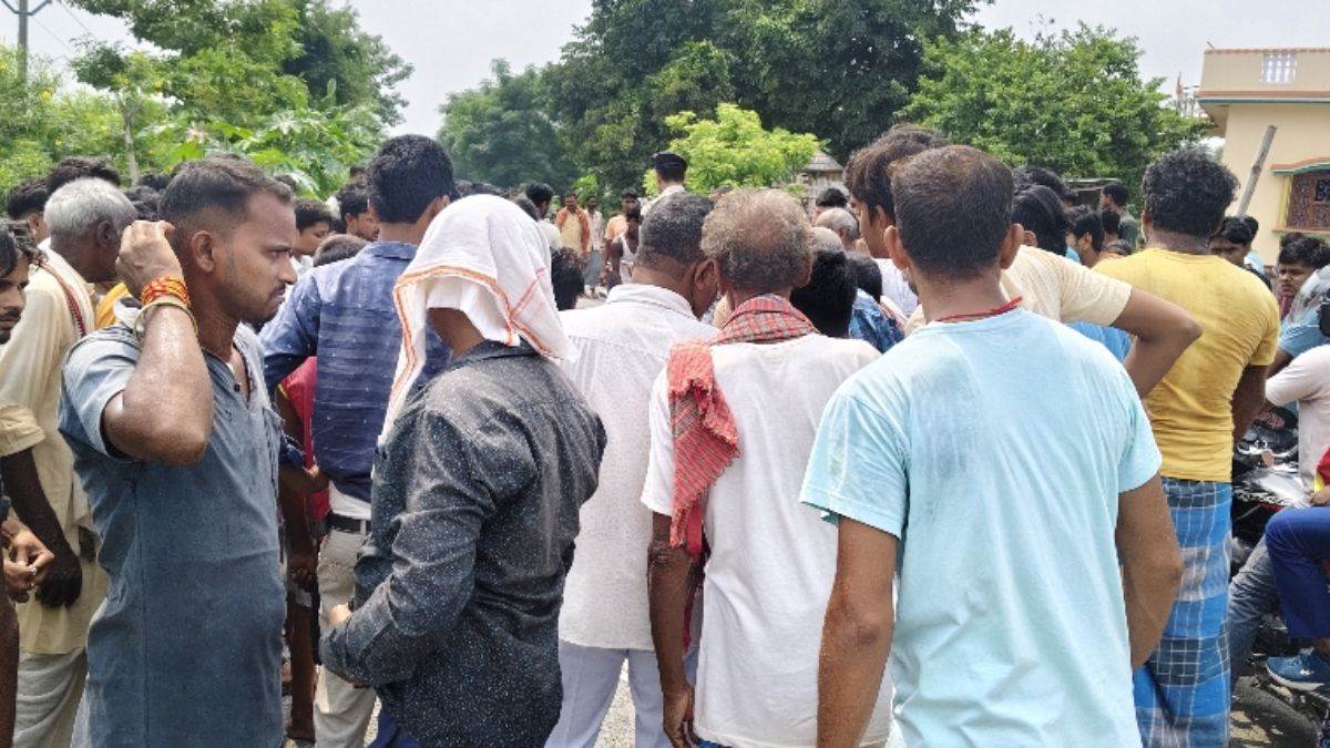 https://www.jagranimages.com/images/newimg/08092025/08_09_2025-road_accident__5_24039962.jpg