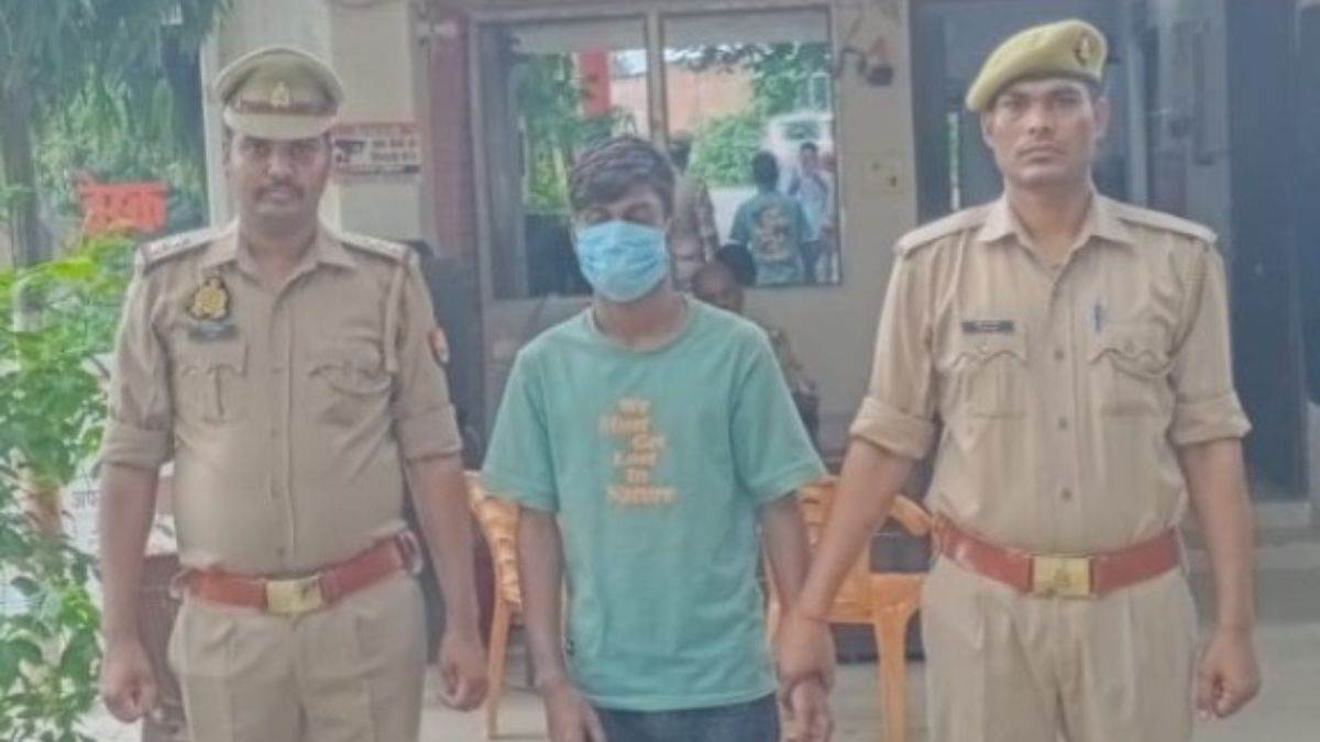 https://www.jagranimages.com/images/newimg/08092025/08_09_2025-theif_arrested_gonda_24039909.jpg
