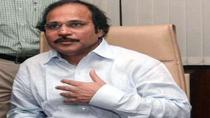 Bengal News: चौधरी ने लिखा है कि मुर्शिदाबाद में 10 किलोमीटर की दूरी पर टोल टैक्स वसूला जा रहा है।