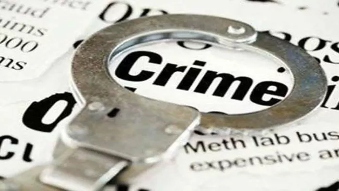 Sagar News: हमें धारा 354 में पकड़कर ले चलो जाने तक की बात बोल रहे हैं।