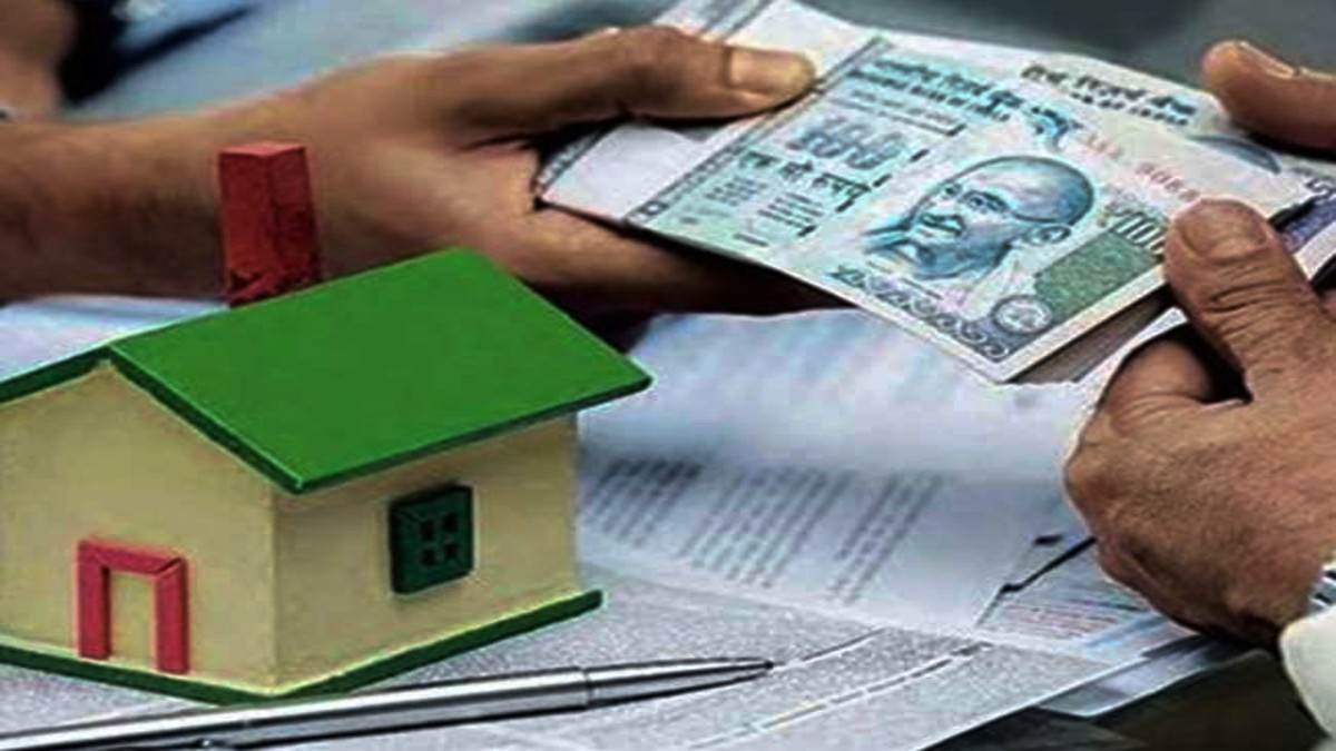 bareilly nagar nigam action for recovery of 85 crores in bareilly more than a dozen establishments sealed