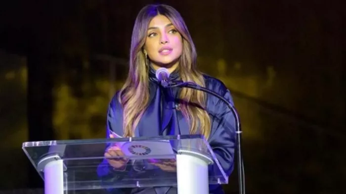 Priyanka Chopra Support Iran Protest: ईरान में हिजाब बैन की मांग की जा रही है।