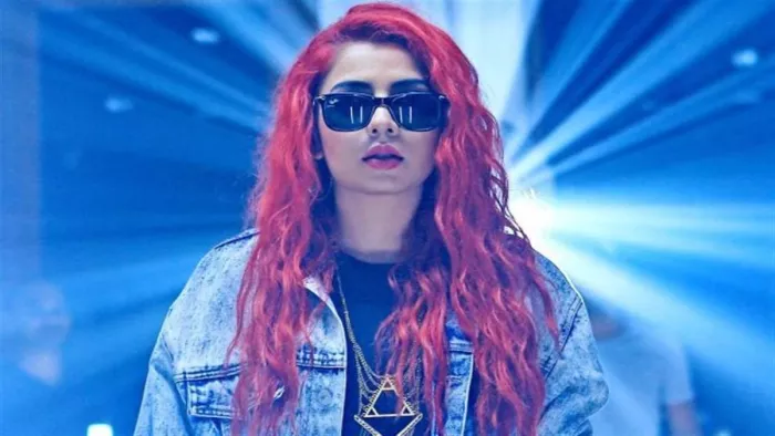 Jasmine Sandlas Threat Call जैस्मिन सैंडलस को धमकी मिली।