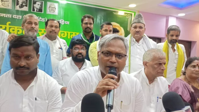 जदयू महासचिव मनीष वर्मा ने प्रशांत किशोर पर तीखा हमला बोला। जागरण