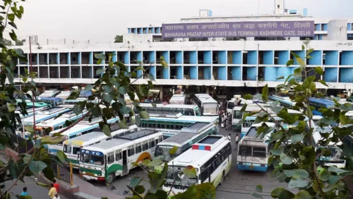 दिल्ली का महाराणा प्रताप अंतरराज्यीय बस अड्डा (कश्मीरी गेट)।