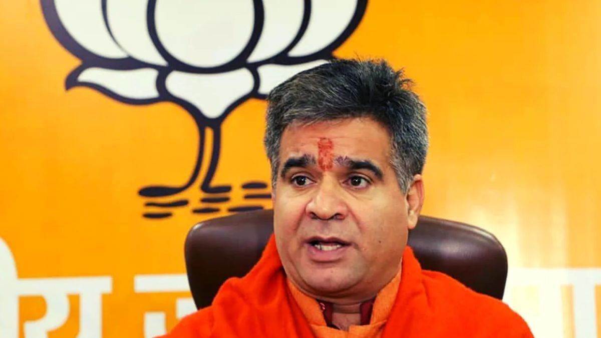 https://www.jagranimages.com/images/newimg/08102024/08_10_2024-ravindra_raina_news_23811839_82419192.jpg