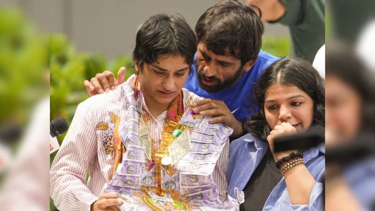 https://www.jagranimages.com/images/newimg/08102024/08_10_2024-vinesh_phogat_news_23811988_123944650.jpg