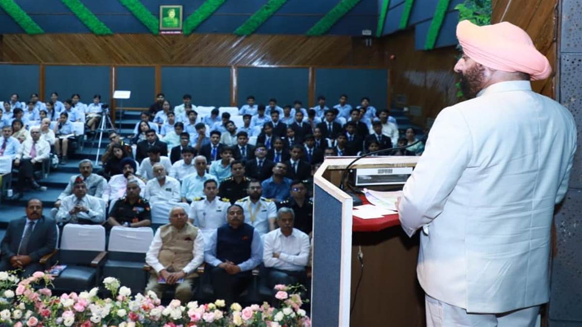 governor news gurmeet singh emphasizes border area development for national security