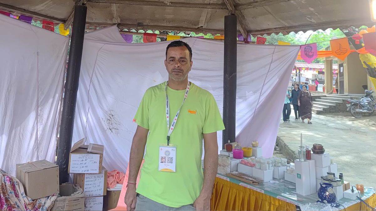 ncr faridabad diwali mela stall owners face losses due to low sales