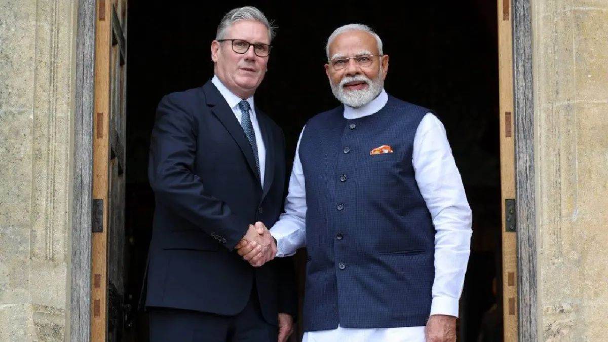 india uk partnership pm modi meets sir keir starmer in mumbai for vision2035