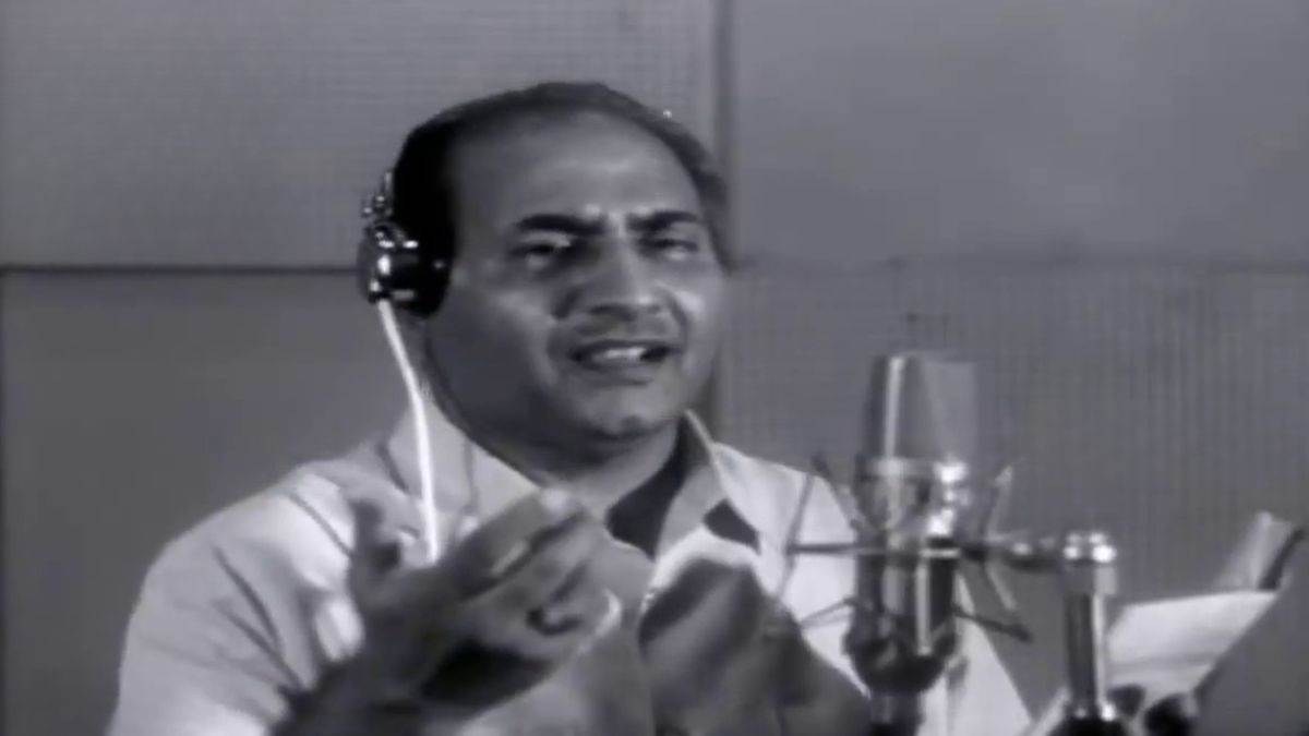 mohammed rafi record jane kya dhoondti rehti hain yeh aankhen mujh mein song in high fever from dharmendra movie