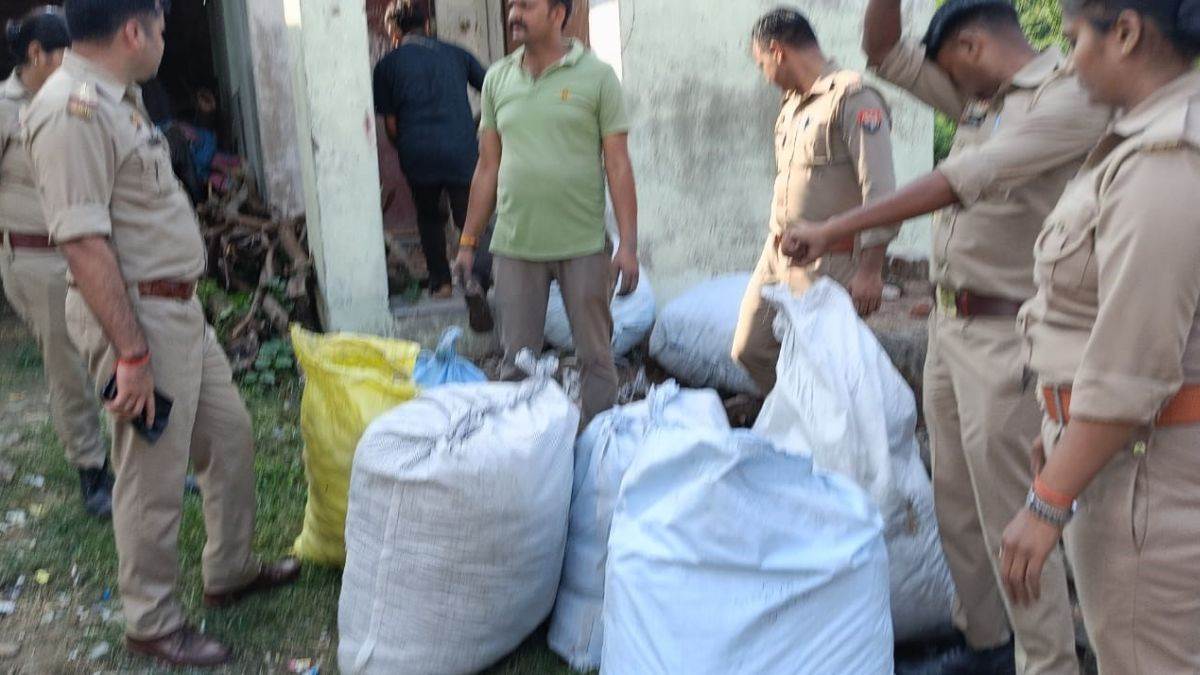 lucknow news illegal fireworks seized in nagram four arrested