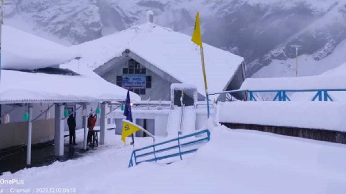 uttarakhand weather snowfall in uttarakhand rain in plains temperature drops