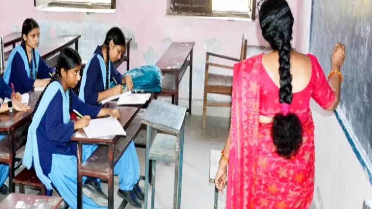 teachers unions made strategy in delhi against the inevitability of tet filed review petitions in supreme court