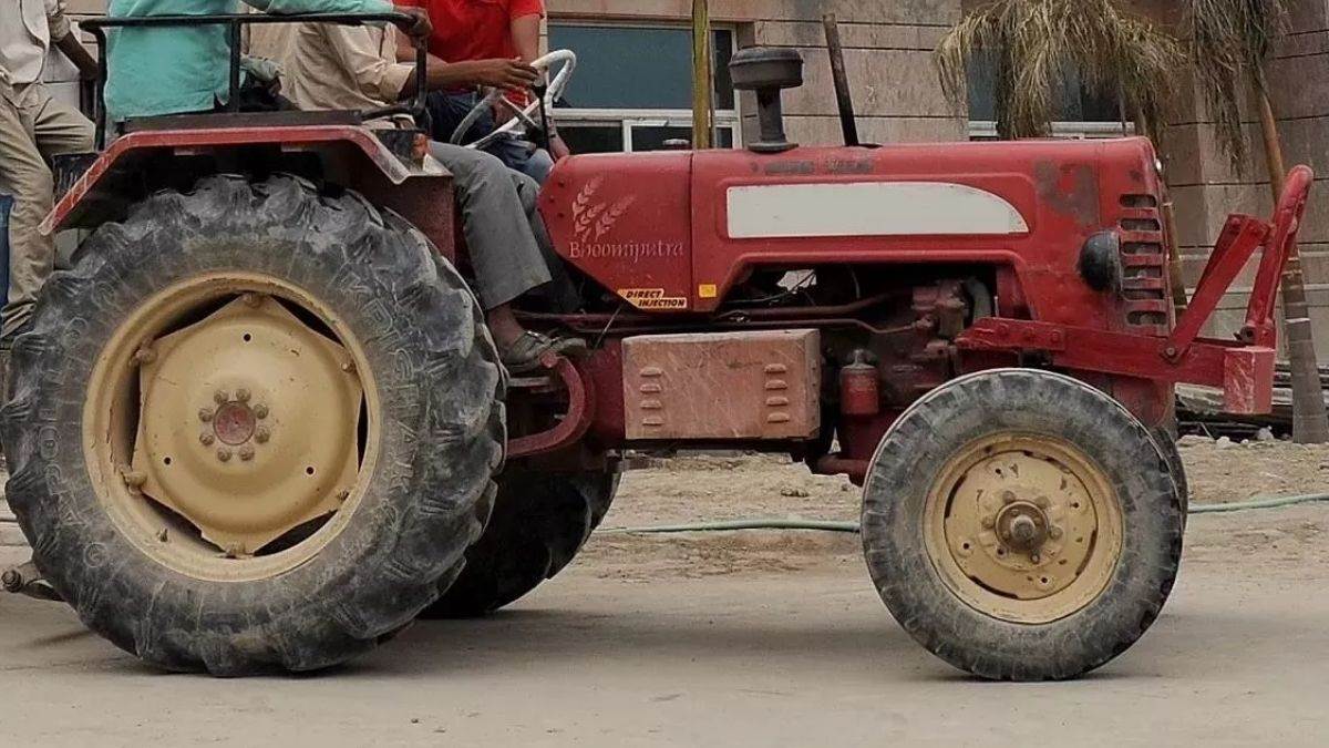 rented tractor sold accused arrested and vehicle recovered