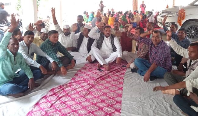 हक के लिए भरी हुंकार, लड़ाई होगी आरपार