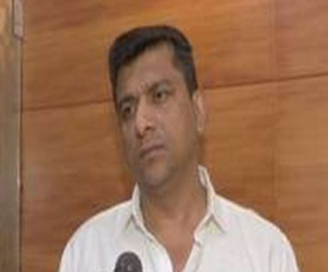 महाराष्ट्र के मंत्री असलम शेख ने माना कि उन्हें क्रूज पर आमंत्रित किया गया था। फाइल फोटो