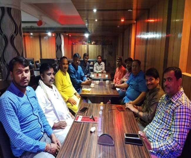 https://www.jagranimages.com/images/newimg/08112021/08_11_2021-sanatan_sena_meeting_22186974.jpg