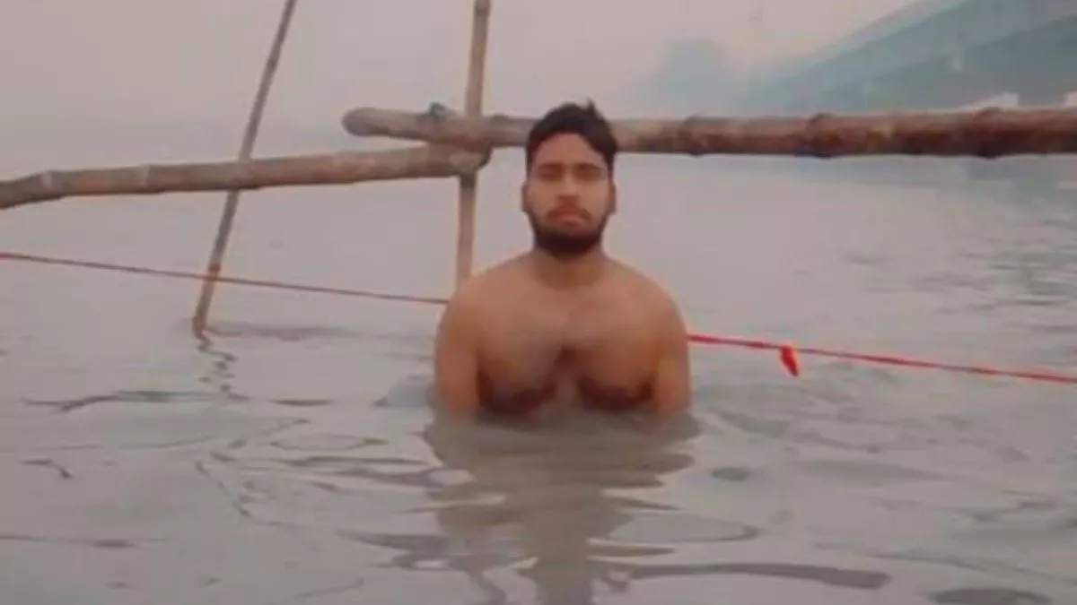 नदी में बहने से चंद मिनट पहले की प्रिंस की तस्वीर। फोटो-स्‍वजन