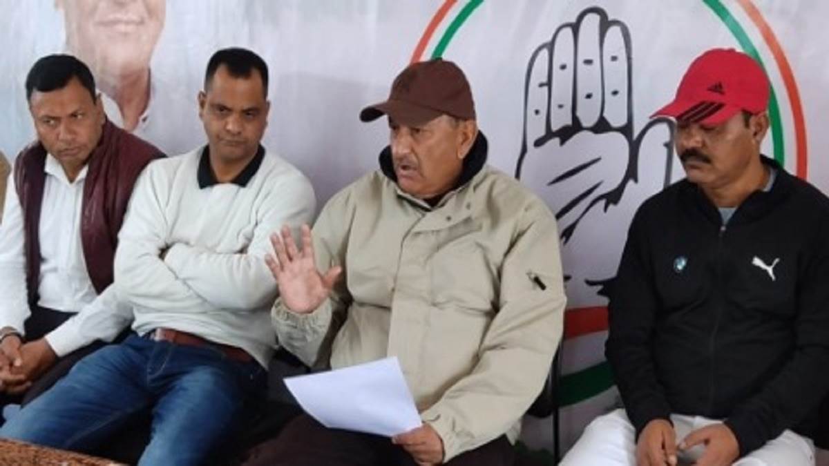 पिथौरागढ़ के अशोकनगर- बेलतड़ी मार्ग निर्माण के लिए सात दिनों से चल रहा था धरना