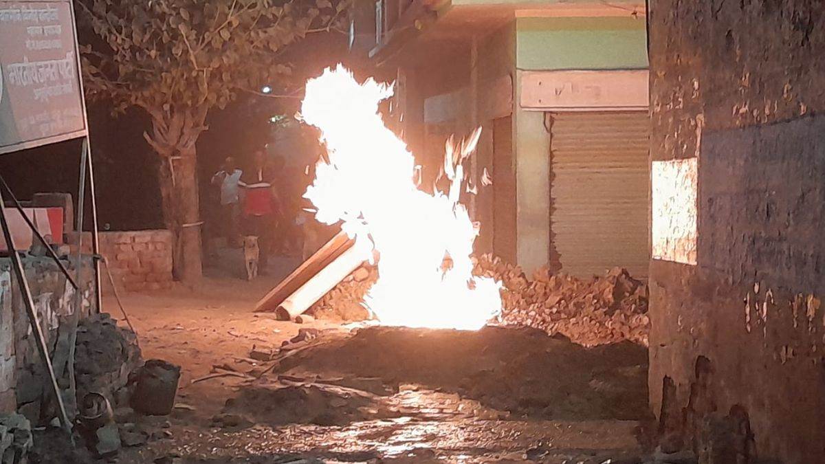 Meerut News: मेरठ में देररात गेल की गैस पाइपलाइन फटने से लगी आग, अफरातफरी - Meerut News Fire broke out in GAIL gas pipeline In Meerut