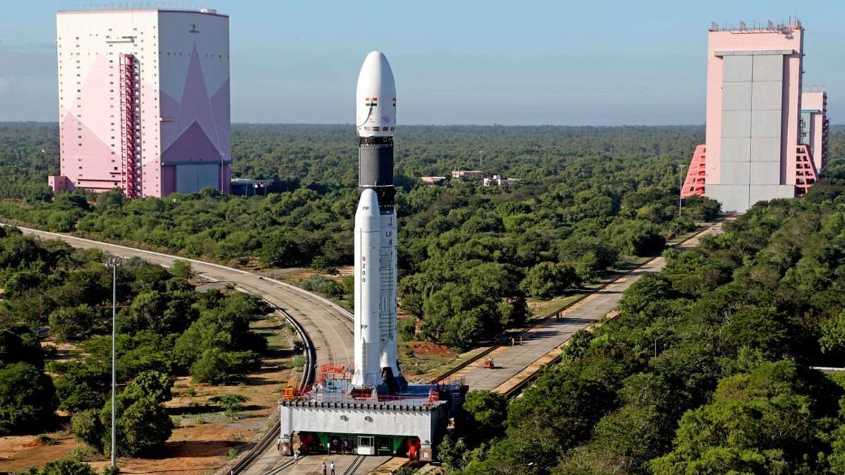 https://www.jagranimages.com/images/newimg/08112022/08_11_2022-private_rocket_23190838.jpg